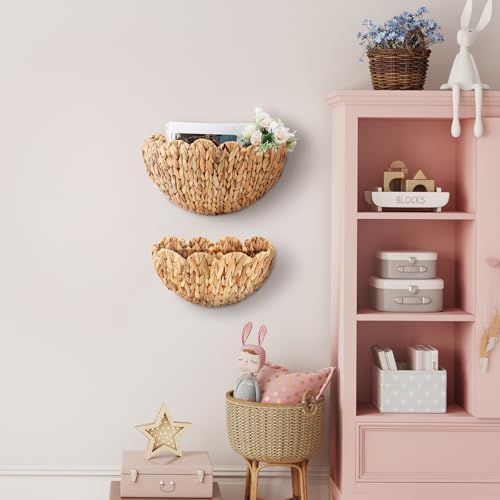 Teenyyou 2 Pack Scalloped Wicker Wall Baskets Boho Hanging Baskets - Image 2