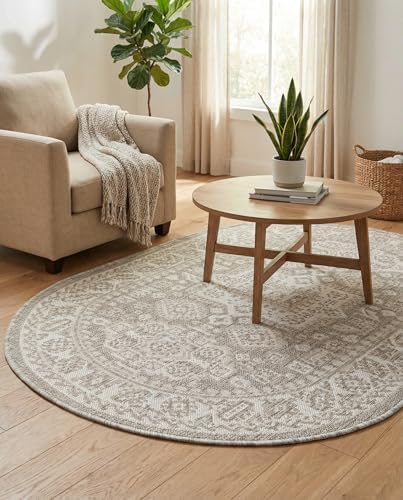 Rugs.com - Outdoor Aztec Rug – 3' 1 x 5' 3 Oval Light Gray Indoor/Outdoor Rug – Weather Resistant for Patios, Decks, and Porches - Image 5