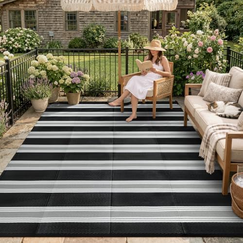 Lahome Striped Outdoor Rug 8x10, Black and White Outdoor Plastic Straw Rug by Lahome