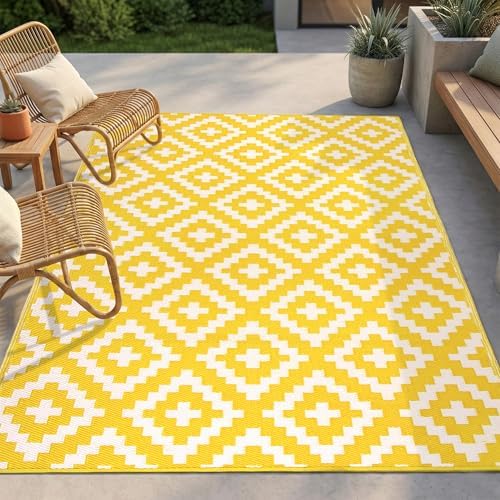 FH Home Outdoor Rug - Waterproof, Fade Resistant, Reversible - Premium Recycled Plastic - Geometric - Large Patio, Deck, Sunroom, Camping, RV - Aztec - Yellow & White Crease Free - 6 x 9 ft by FHHome