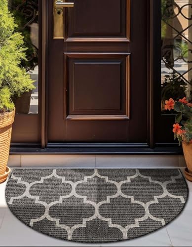 Unique Loom Outdoor Trellis Collection Area Rug (3' 1" x 6' 1" Hearth Black/Ivory) - Image 4