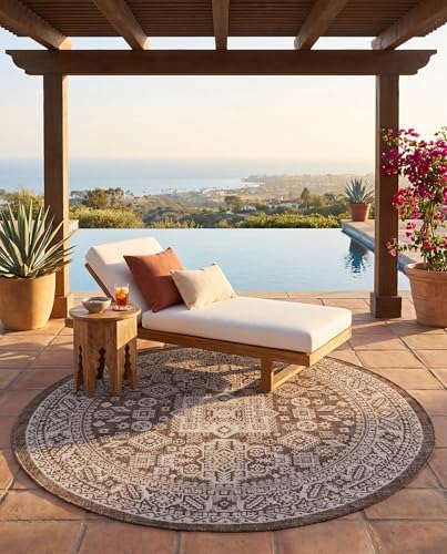 Rugs.com - Outdoor Aztec Rug – 5 Ft Round Brown Indoor/Outdoor Rug – Washable, Weather-Resistant for Patios, Decks, and Porches - Image 7