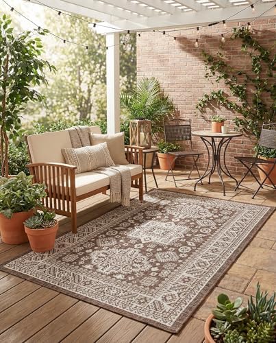 Rugs.com - Outdoor Aztec Rug – 4' 1 x 6' 1 Brown Indoor/Outdoor Rug Washable Stain-Resistant Area Rug for Patios, Decks, and Porches by Rugscom