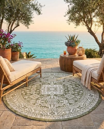 Rugs.com - Outdoor Aztec Rug – 5 Ft Round Green Indoor/Outdoor Rug – Washable, Stain-Resistant for Patios, Decks, and Porches - Image 6