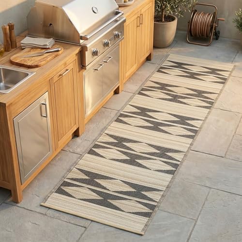 Fab Habitat Outdoor Rug - Waterproof, Fade Resistant, Crease-Free - Premium Recycled Plastic - Geometric Tribal - Porch, Deck, Balcony, Hallway, Poolside - Cairo - Natural & Black - 2.5 x 8 ft Runner by FabHabitat