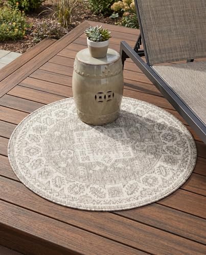 Rugs.com - Outdoor Aztec Rug – 3 Ft Round Light Gray Indoor/Outdoor Rug – Weather-Resistant and Easy-Clean Accent for Patios, Decks, and Porches - Image 6