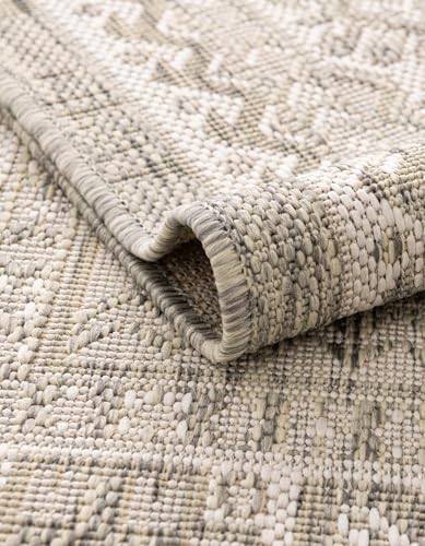 Rugs.com - Outdoor Aztec Rug – 4' 1 x 6' 1 Light Gray Indoor/Outdoor Rug – Weather-Resistant Flatweave for Patios, Decks, and Porches - Image 7