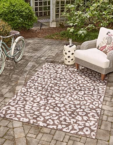 Unique Loom Outdoor Safari Collection Area Rug - Leopard (10' x 14' 1" Rectangle, Brown/ Light Brown) by UniqueLoom