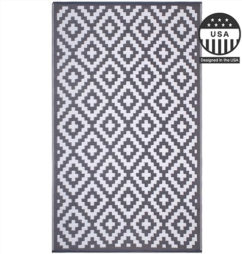 FH Home Outdoor Rug - Waterproof, Fade Resistant, Reversible - Premium Recycled Plastic - Geometric - Patio, Porch, Deck, Balcony - Aztec - Gray & White Crease Free - 5 x 8 ft - Image 4