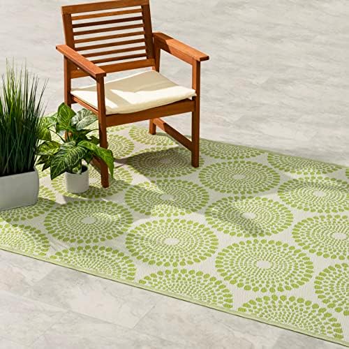 Fab Habitat Outdoor Rug - Waterproof, Fade Resistant, Crease-Free - Premium Recycled Plastic - Floral Medallion - Patio, Deck, Porch, Balcony, Laundry Room - Rio - Green - 4 x 6 ft by FabHabitat