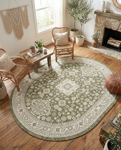 Rugs.com - Outdoor Aztec Rug – 7' 10 x 10' Oval Green Indoor/Outdoor Rug – Washable, Stain-Resistant for Patios, Decks, and Porches - Image 4
