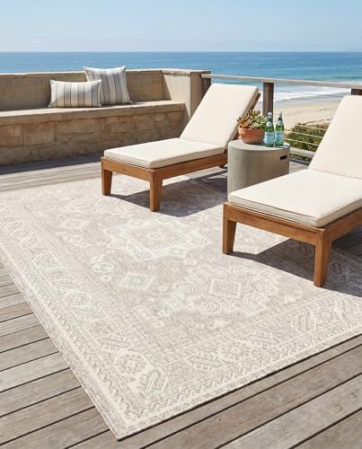 Rugs.com - Outdoor Aztec Rug – 5' 3 x 8' Light Gray Indoor/Outdoor Rug – Easy-Clean for Patios, Decks, and Porches - Image 7