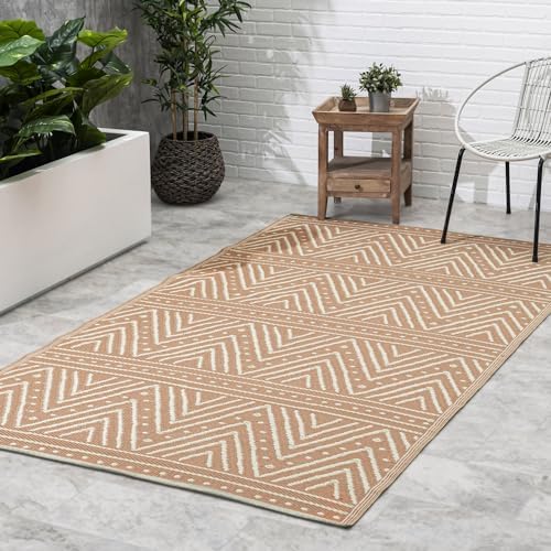 Fab Habitat Chevron Outdoor Rug - Waterproof, Fade Resistant, Crease-Free - Premium Recycled Plastic - Striped - Patio, Porch, Deck, Balcony - Patan - Coral - 5 x 8 ft by FabHabitat