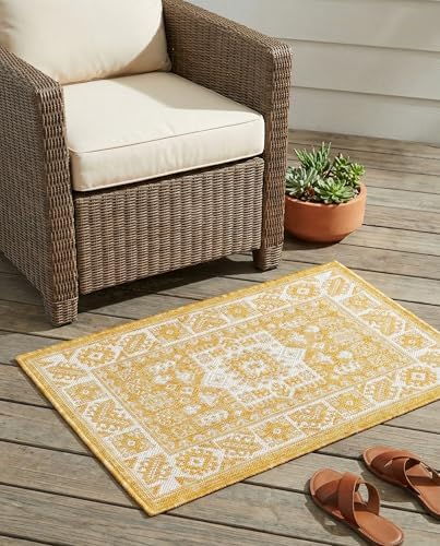 Rugs.com - Outdoor Aztec Rug – 2' x 3' 1 Yellow Indoor/Outdoor Rug – Weather Resistant for Patios, Decks, and Porches by Rugscom