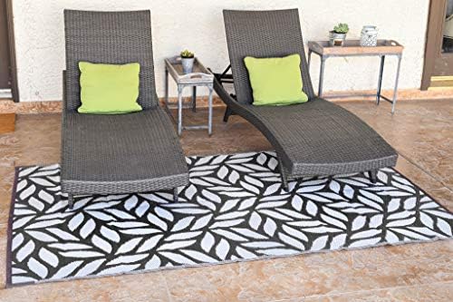 Stylish Camping 255081 5-feet by 8-feet Reversible Mat, Plastic Straw Rug, Large Floor Mat for Outdoors, RV, Patio, Backyard, Picnic, Beach, Camping - Leaf Mat (Black/Beige) by StylishCamping