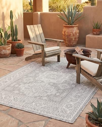 Rugs.com - Outdoor Aztec Rug – 5' 3 x 7' 1 Light Gray Indoor/Outdoor Rug – Washable, Stain-Resistant for Patios, Decks, and Porches - Image 5