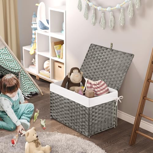 GREENSTELL Storage Basket with Lid, 17.2 Gallon(65L) Small Wicker Blanket Storage Basket with Handles, Foldable, 2 Removable Liner Bags, Metal Frame, for Bedroom, Laundry Room, Grey, 22.2"*13.4"*13.4" - Image 2