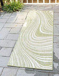 Unique Loom Outdoor Modern Collection Area Rug - Pool (2' x 6' 1" Runner, Green/ Ivory) by UniqueLoom