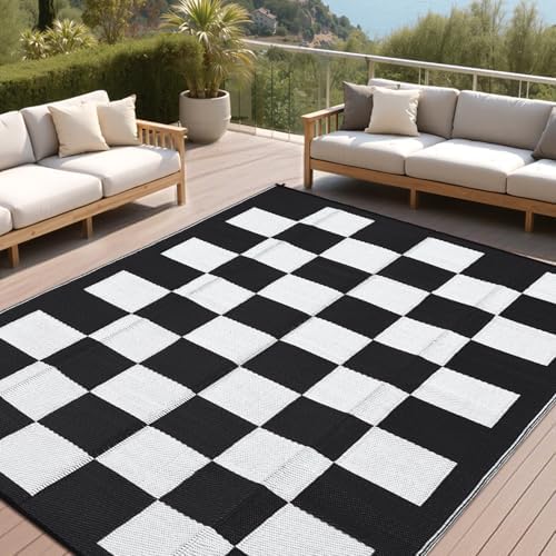 GarveeHome Outdoor Rug 5 x 8 Waterproof Modern Checkboard Plastic Straw Rug by GarveeHome