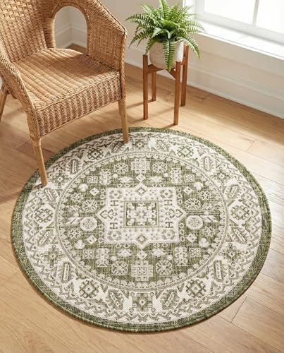 Rugs.com - Outdoor Aztec Rug – 3 Ft Round Green Washable Indoor/Outdoor Rug – Perfect for Patios, Decks, and Porches - Image 3