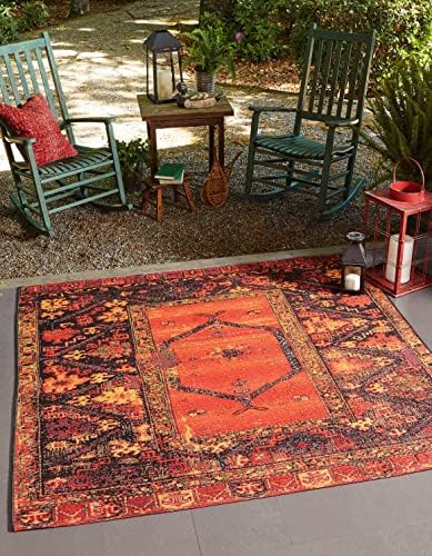 Unique Loom Outdoor Tribal Collection Area Rug - Quepos (7' 10" Square, Multi/ Black) by UniqueLoom