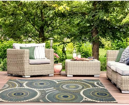 Liora Manne Marina Indoor/Outdoor Power Loomed Synthetic Blend Low Profile Area Rug - Transitional Geometric Casual Medallion Colorful (Circles Azure) (6'6" x 9'4") by LushDecor
