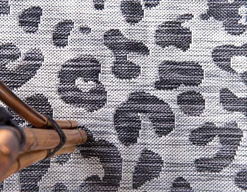 Unique Loom Outdoor Safari Collection Area Rug - Leopard (5' 1" x 8' Rectangle, Light Gray/ Gray) - Image 5
