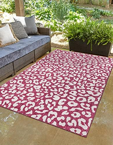 Unique Loom Outdoor Safari Collection Area Rug - Leopard (7' 10" x 11' Rectangle, Magenta/ Ivory) by UniqueLoom