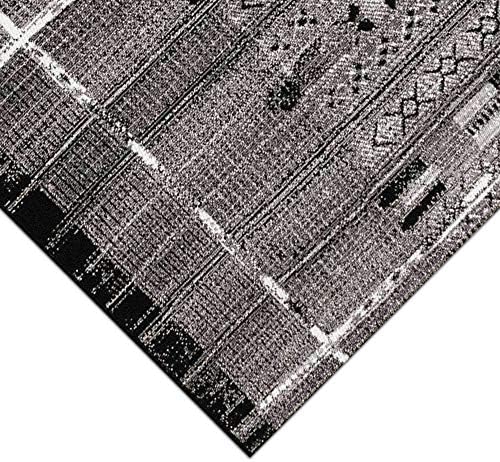 Liora Manne Marina Indoor/Outdoor Rug, 3'3" x 4'11", Tribal Stripe Silver - Image 5