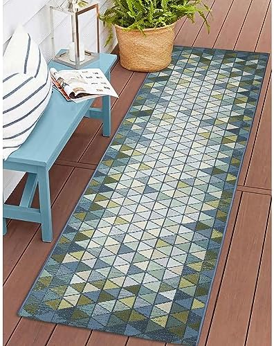 Liora Manne Marina Indoor/Outdoor Power Loomed Synthetic Blend Low Profile Area Rug - Transitional Contemporary (Triangle Border Grotto) (1'11" x 7'6") - Image 5