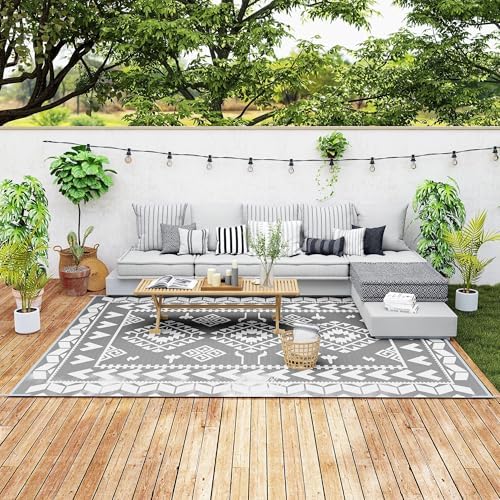 Outsunny Outdoor Rug for Patio Waterproof 9' x 12' Black & White Rhombus by Outsunny