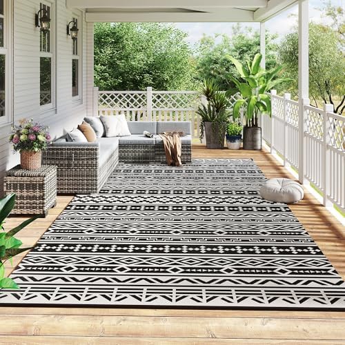 Outsunny Outdoor Rug for Patio Waterproof 9' x 18' Black & White Geometric - Image 3