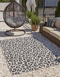 Unique Loom Outdoor Safari Collection Area Rug - Leopard (3' 3" x 5' 3" Rectangle, Light Gray/ Gray) by UniqueLoom